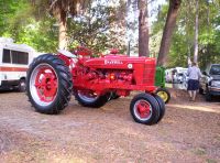 antique farmall H tractor photo